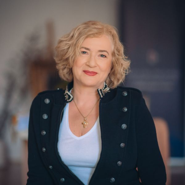 Anca Lupes (RO)