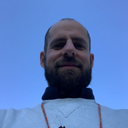 Niko Michault